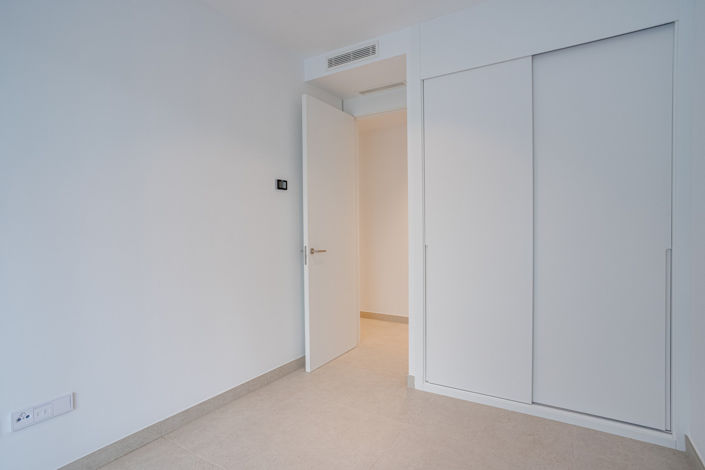 Image No.13-3 Bed Apartment for sale