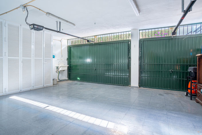 Image No.13-3 Bed Townhouse for sale