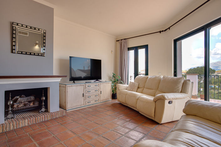Image No.9-3 Bed Townhouse for sale