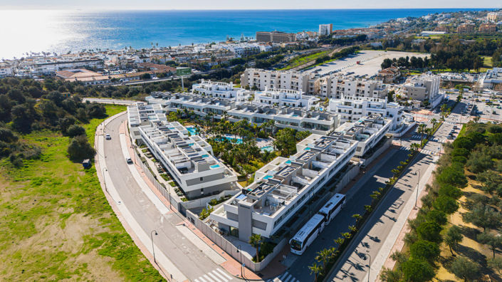 Image No.2-4 Bed Townhouse for sale