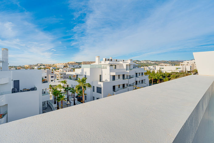 Image No.29-4 Bed Townhouse for sale