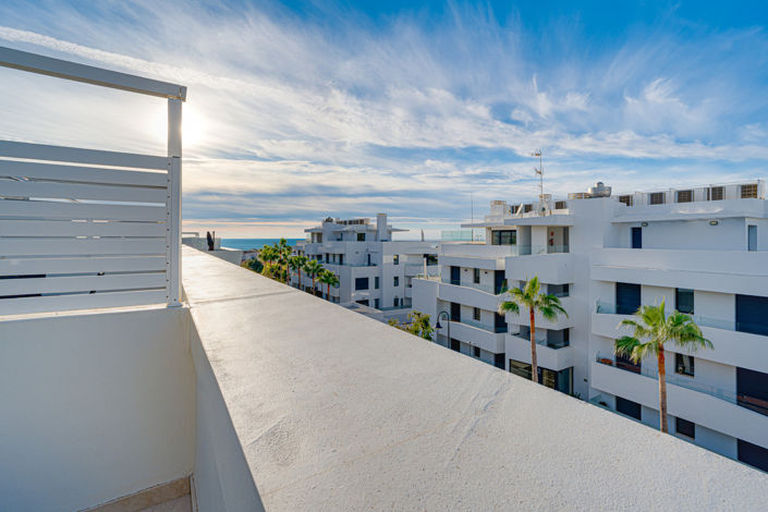 Image No.4-4 Bed Townhouse for sale