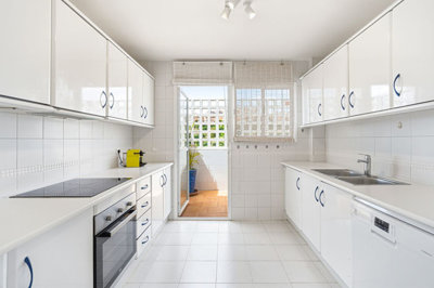 14-d70dc3102c00d7be0e872dfe1c1f86d7