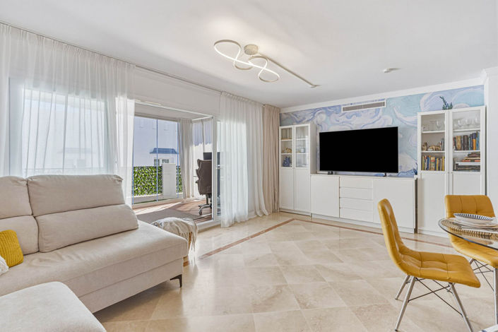 Image No.12-3 Bed Apartment for sale