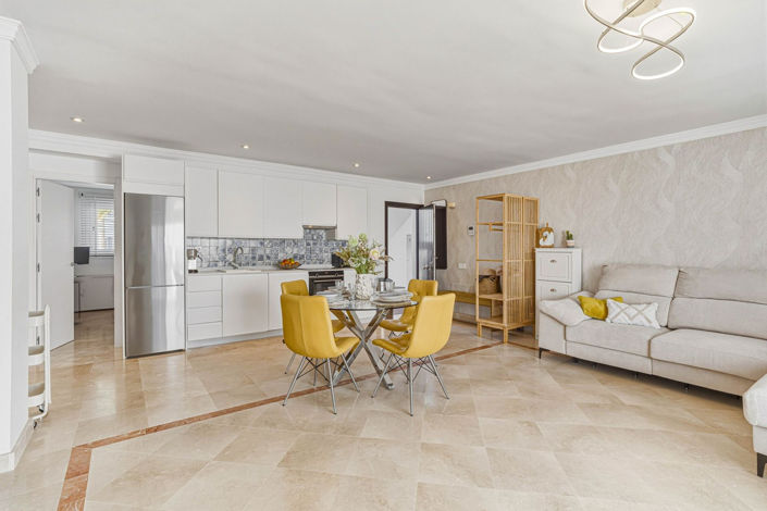 Image No.13-3 Bed Apartment for sale