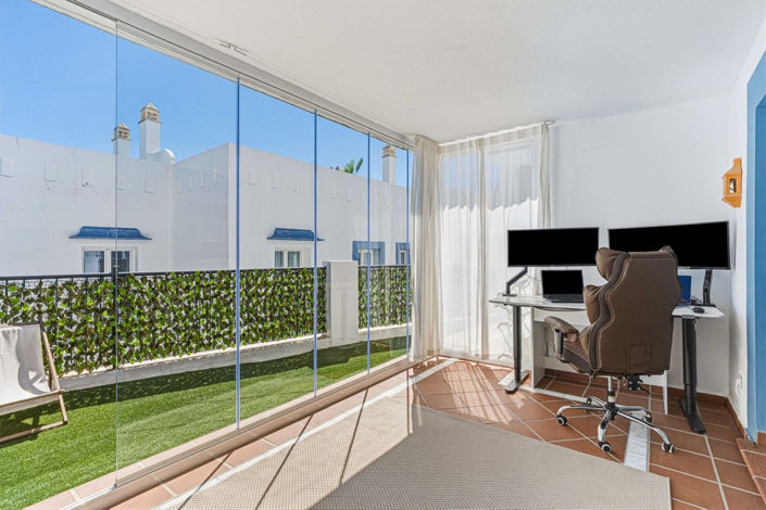 Image No.15-3 Bed Apartment for sale