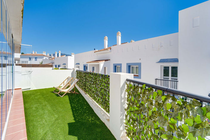 Image No.26-3 Bed Apartment for sale