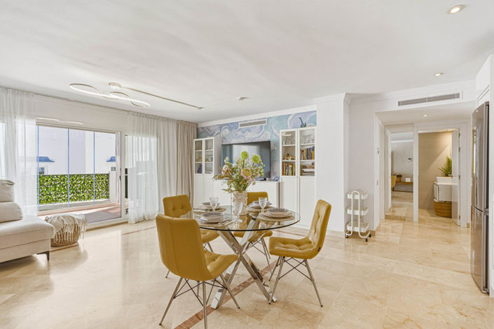 Image No.8-3 Bed Apartment for sale