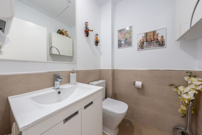 Image No.10-3 Bed Townhouse for sale