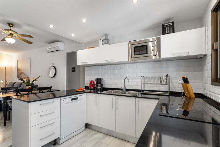 Image No.11-2 Bed Apartment for sale