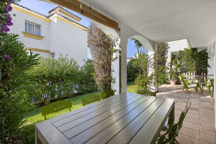 Image No.12-3 Bed Townhouse for sale