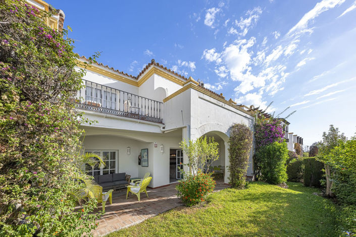 Image No.14-3 Bed Townhouse for sale