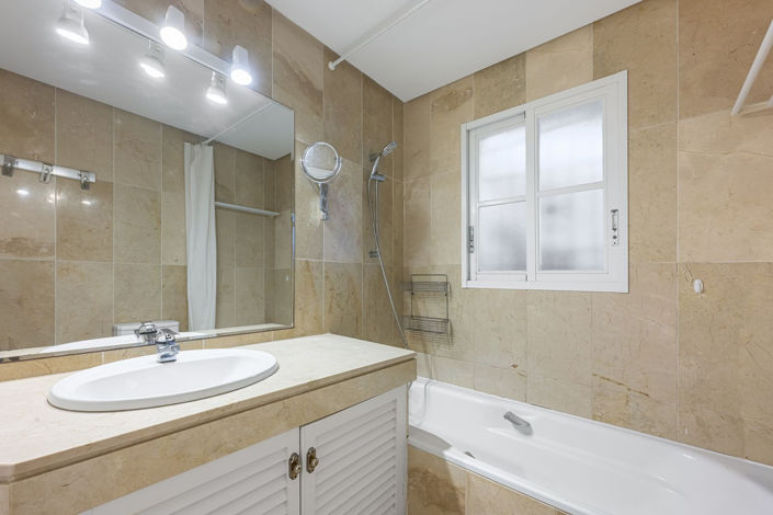 Image No.8-3 Bed Townhouse for sale