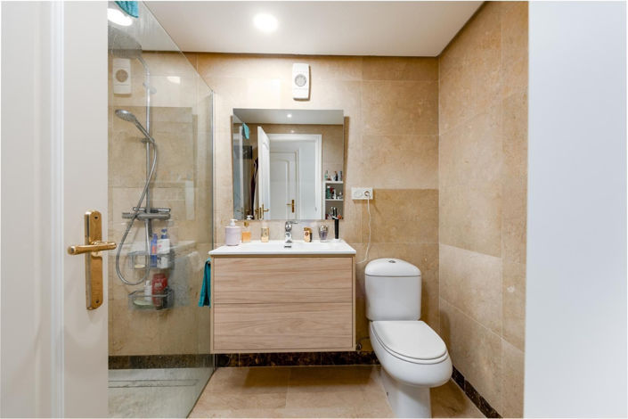 Image No.10-2 Bed Apartment for sale