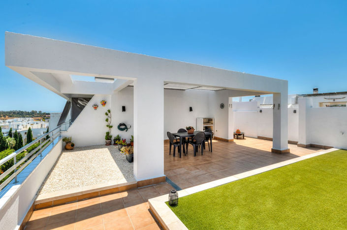 Image No.18-2 Bed Apartment for sale