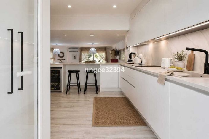 Image No.3-3 Bed Townhouse for sale