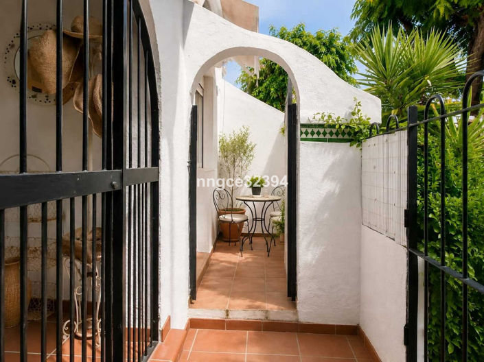 Image No.35-3 Bed Townhouse for sale