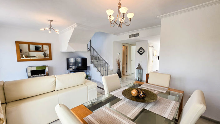 Image No.25-3 Bed Apartment for sale