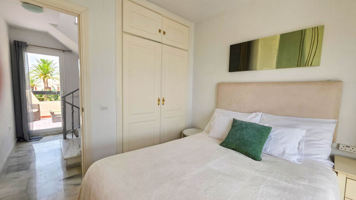 Image No.32-3 Bed Apartment for sale
