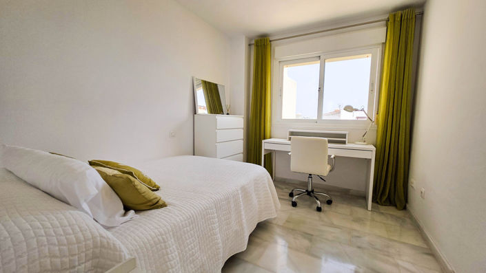 Image No.39-3 Bed Apartment for sale