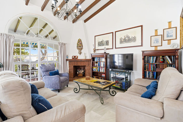 Image No.9-4 Bed Villa for sale