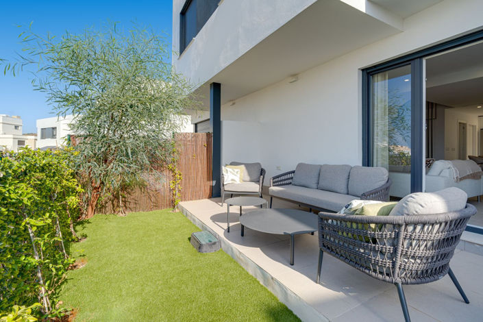 Image No.3-3 Bed Townhouse for sale