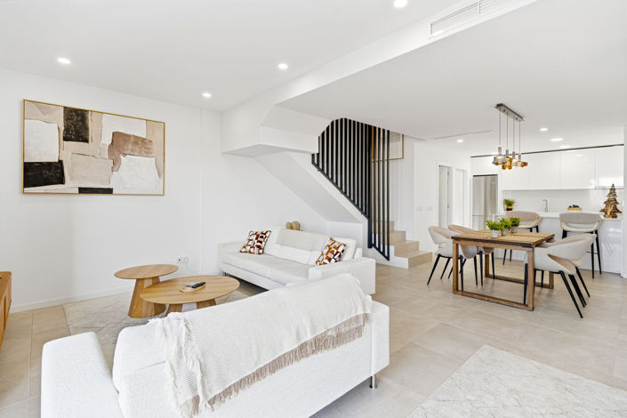 Image No.8-3 Bed Townhouse for sale