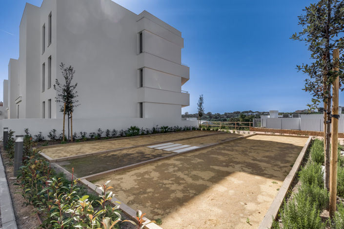 Image No.28-2 Bed Apartment for sale