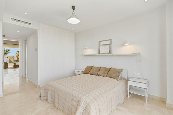 Image No.20-2 Bed Apartment for sale
