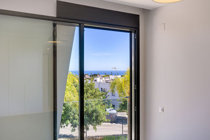 Image No.26-2 Bed Apartment for sale