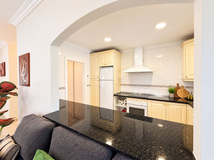 Image No.14-2 Bed Apartment for sale
