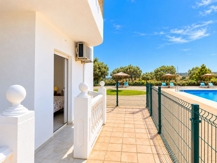 Image No.27-2 Bed Apartment for sale