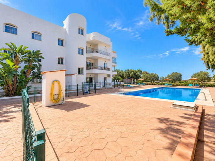 Image No.34-2 Bed Apartment for sale