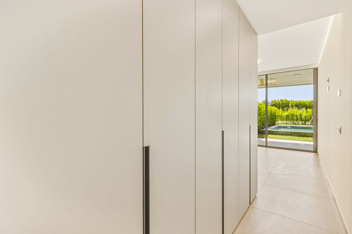 Image No.19-2 Bed Apartment for sale