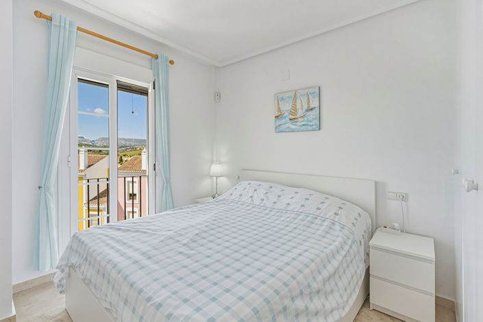 Image No.18-3 Bed Townhouse for sale