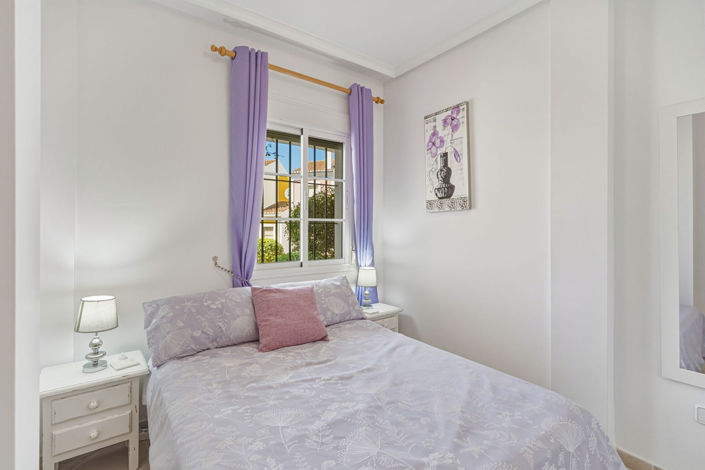 Image No.24-3 Bed Townhouse for sale