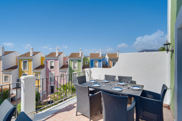 Image No.8-3 Bed Townhouse for sale