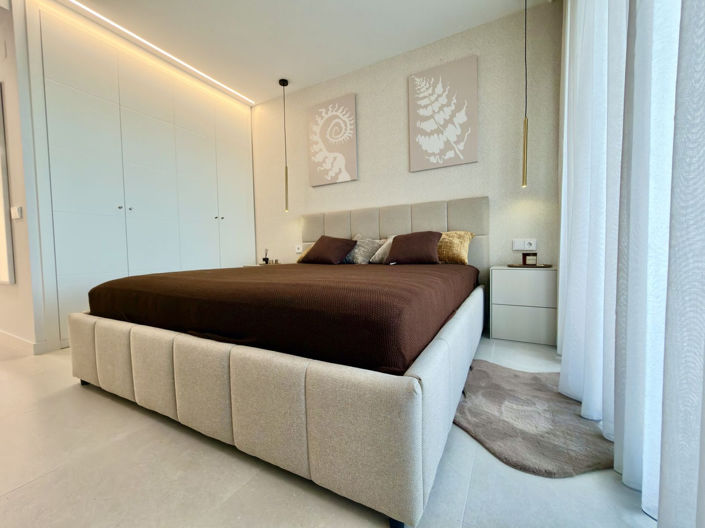 Image No.23-2 Bed Apartment for sale