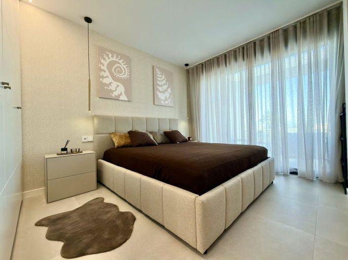 Image No.24-2 Bed Apartment for sale