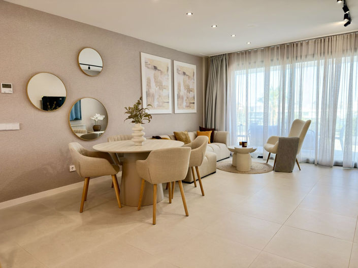 Image No.8-2 Bed Apartment for sale