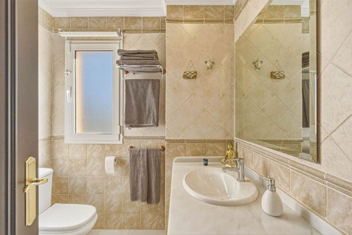Image No.38-3 Bed Villa for sale