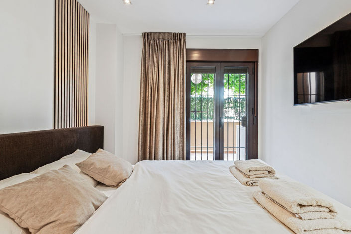 Image No.12-2 Bed Apartment for sale