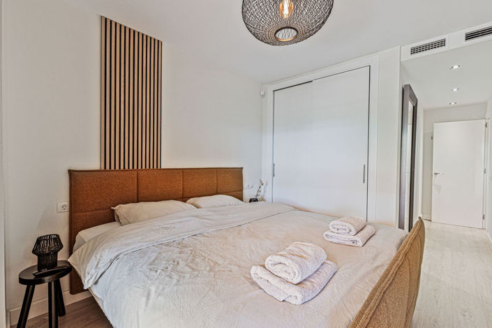 Image No.18-2 Bed Apartment for sale