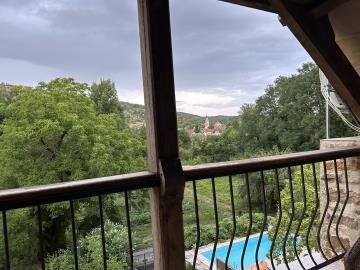 View_from_the_balcony_optimized_3000