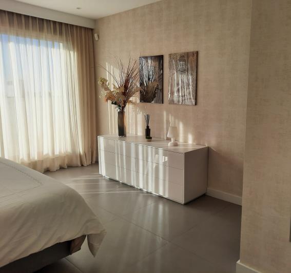 Image No.20-3 Bed Apartment for sale