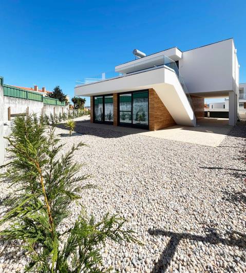 Image No.2-3 Bed House/Villa for sale