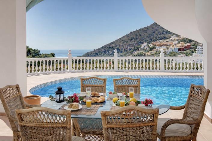 Image No.3-5 Bed Villa for sale