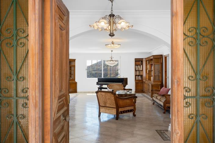 Image No.25-5 Bed Villa for sale