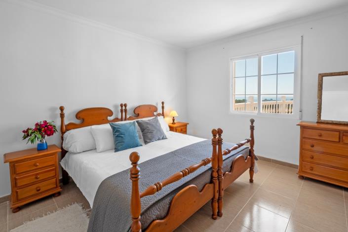 Image No.17-5 Bed Villa for sale