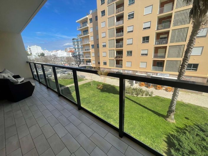 Image No.11-3 Bed Apartment for sale